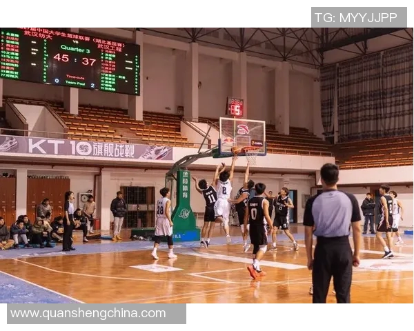 武汉篮球队在锦标赛中的强势表现与战术分析